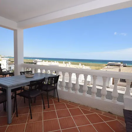 Luxurious Apartment In Lagos With Private Terrace